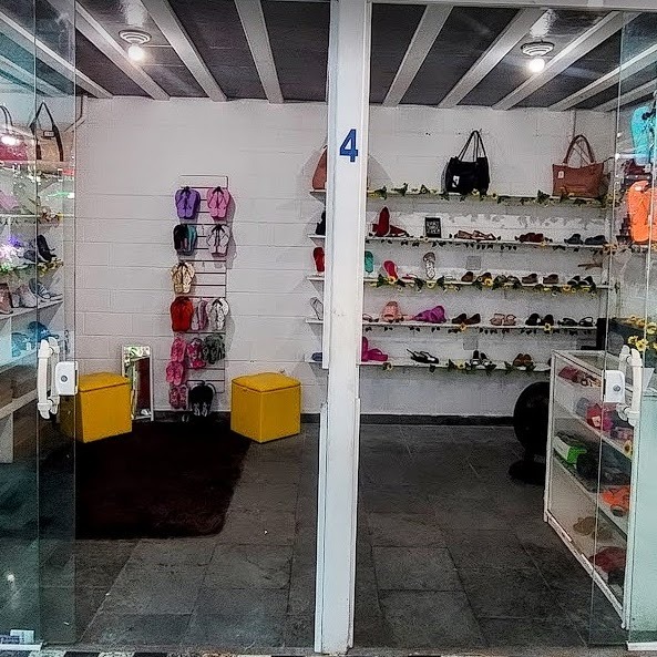  Lindinha   Modas